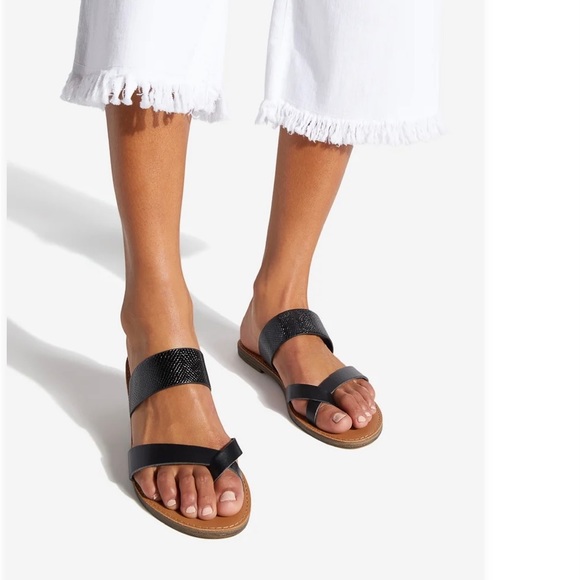 Cloey Thong Sandal Black Size 11W - Picture 4 of 4